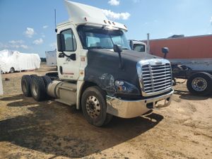 Freightliner Cascadia 12.8L 6 2015