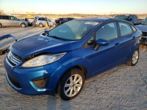 Ford Festiva SE 1.6L 4 2011