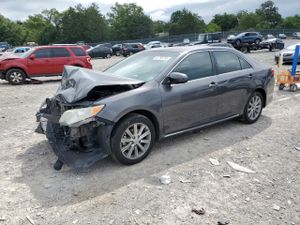 Toyota Camry BASE 2.5L 4 2012