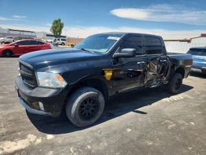 RAM 1500 ST 5.7L 8 2013