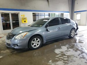 Nissan Altima BASE 2.5L 4 2012