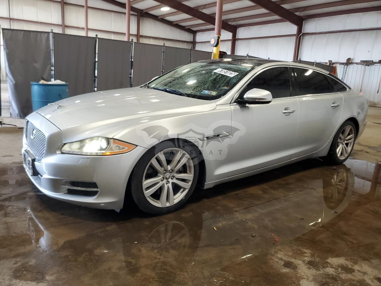 Jaguar XJ 5.0L 8 2012