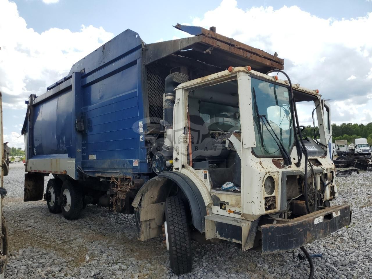 Mack 600 MRU600 10.8L 6 2015