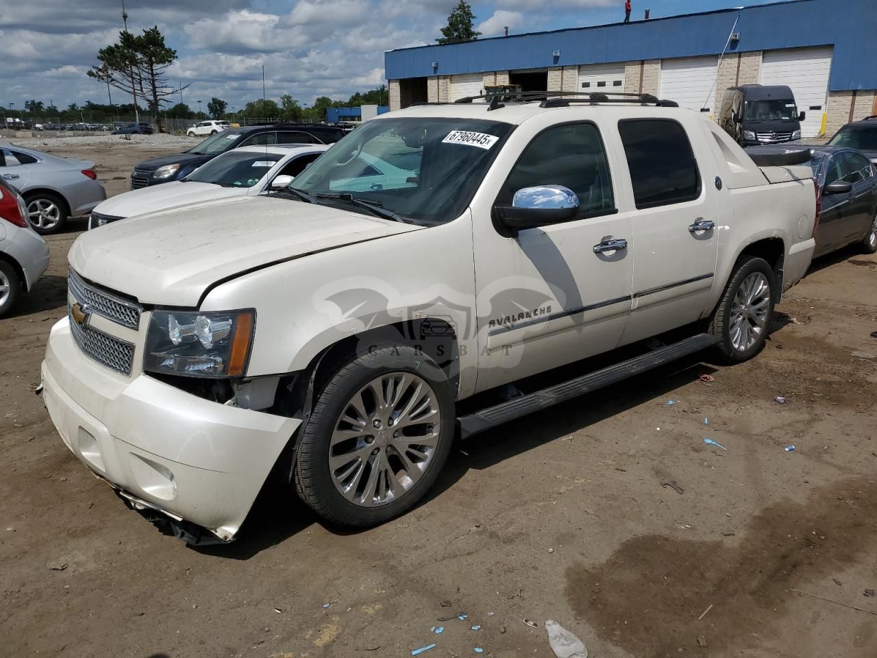 Chevrolet Avalanche LTZ 5.3L 8 2013
