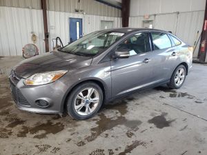 Ford Focus SE 2.0L 4 2013