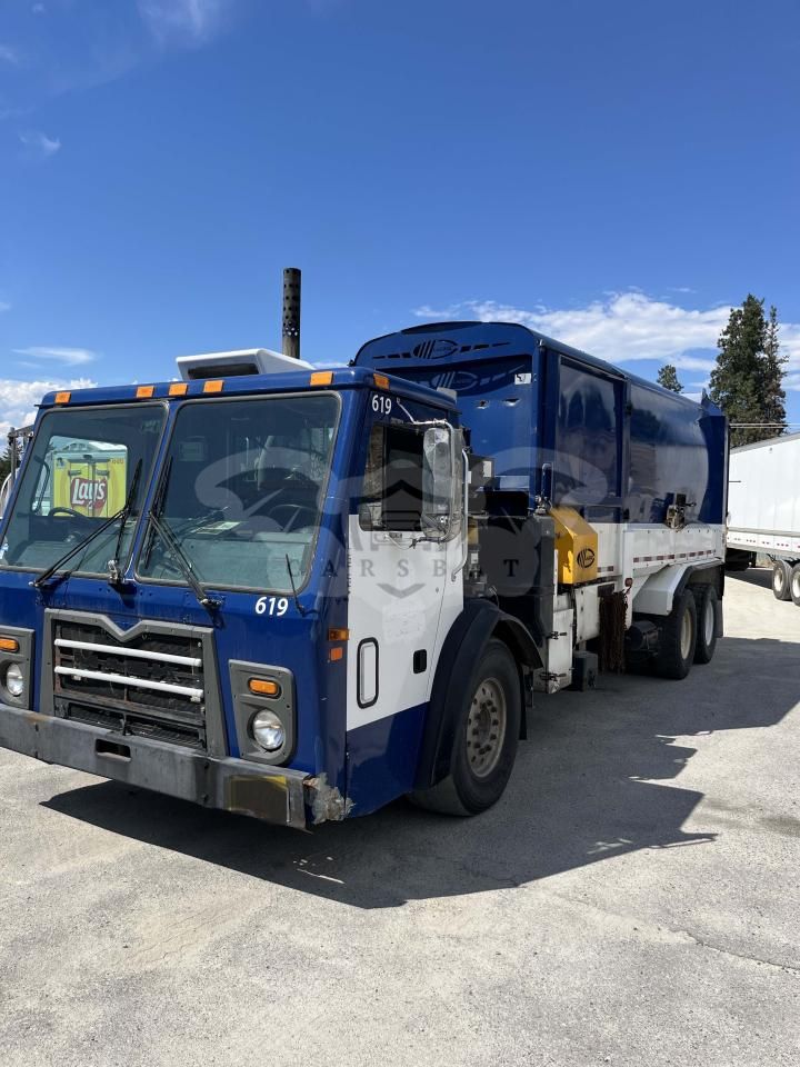 Mack 600 LEU600 10.8L 6 2012
