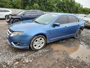 Ford Fusion SE 2.5L 4 2010
