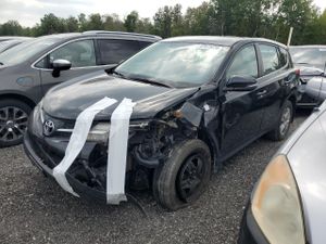 Toyota Rav4 LE 2.5L 4 2015