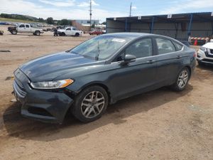 Ford Fusion SE 2.5L 4 2015