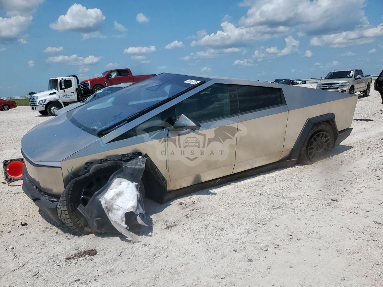 Tesla Cybertruck 2025