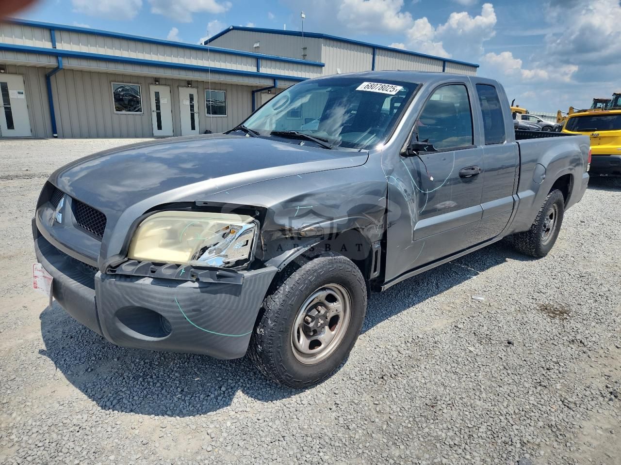 Mitsubishi Raider LS 3.7L 6 2006
