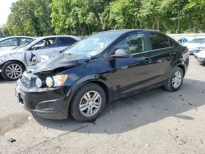 Chevrolet Aveo (Sonic) LT 1.8L 4 2015