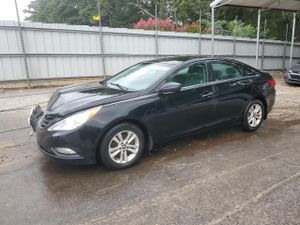 Hyundai Sonata GLS 2.4L 4 2013