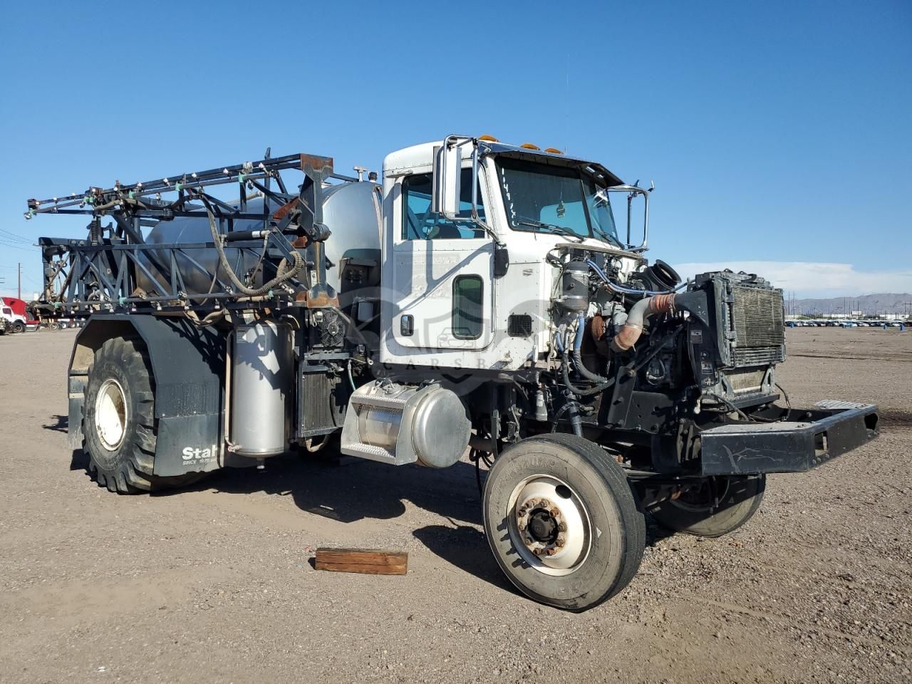 Peterbilt 330/337/348 8.3L 6 2012
