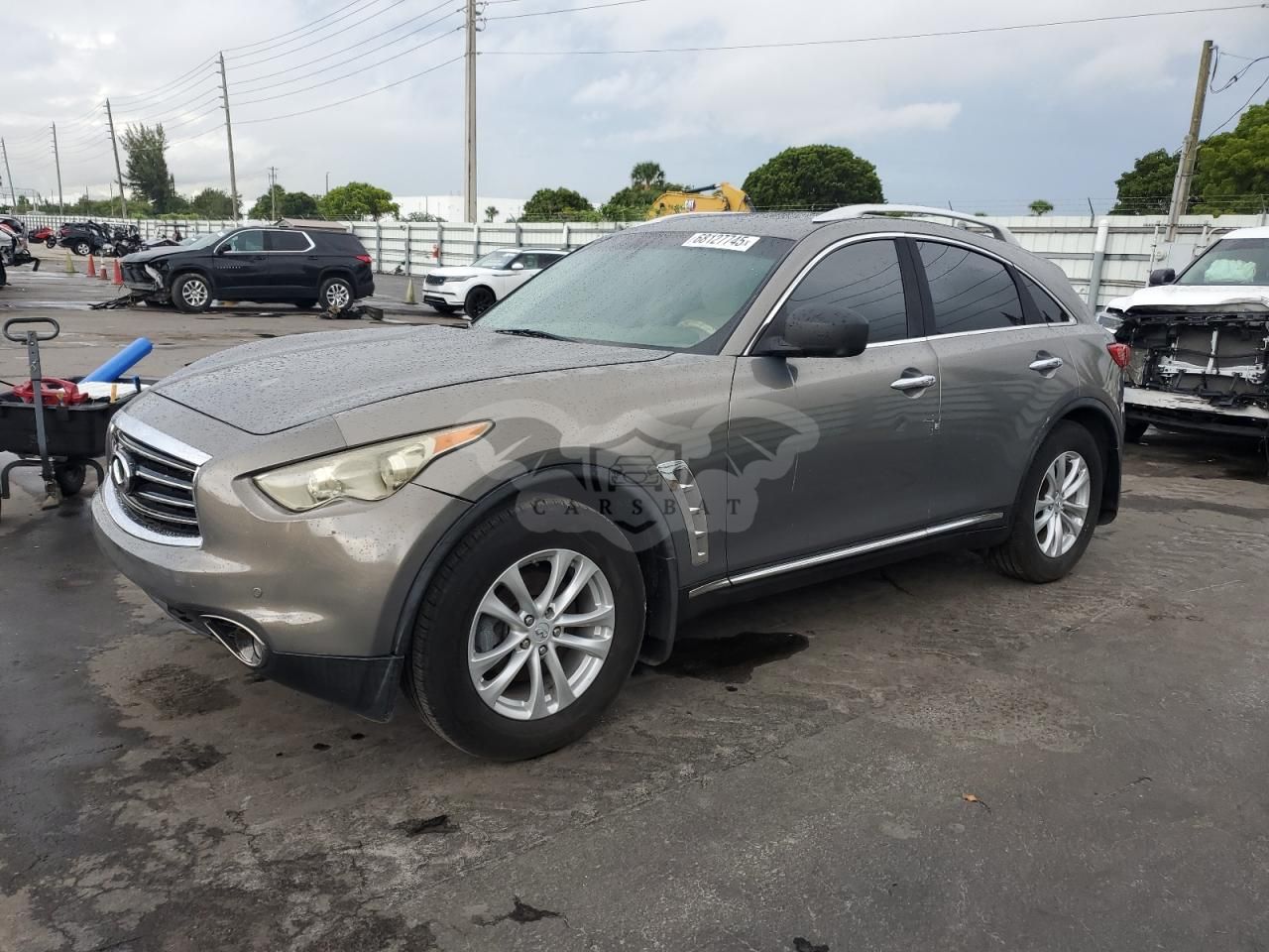 Infiniti FX 3.7L 6 2013