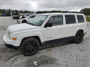 Jeep Patriot SPORT 2.0L 4 2014