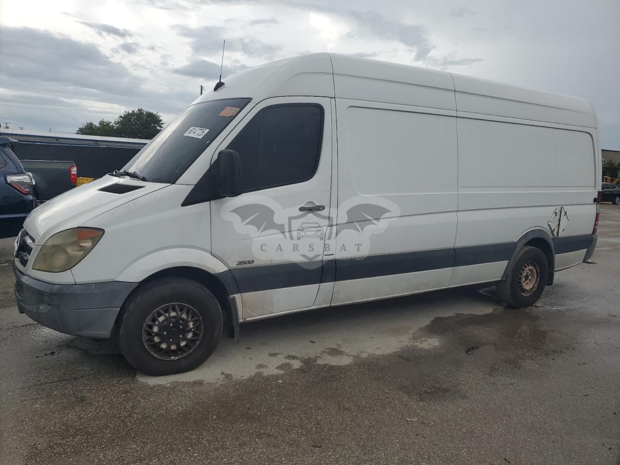Mercedes-Benz Sprinter 2500 3.0L 6 2011