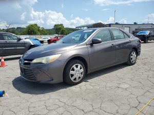 Toyota Camry LE 2.5L 4 2015