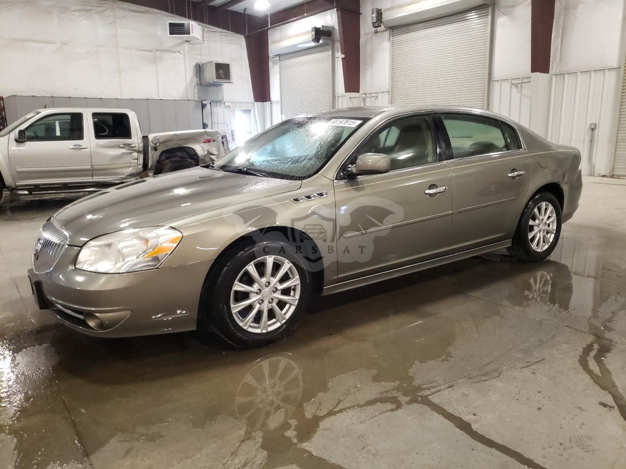 Buick Lucerne CXL 3.9L 6 2011