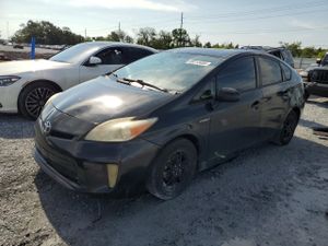 Toyota Prius 1.8L 4 2014