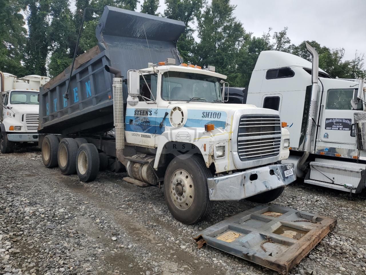 Ford L-series LT9000 6 1997