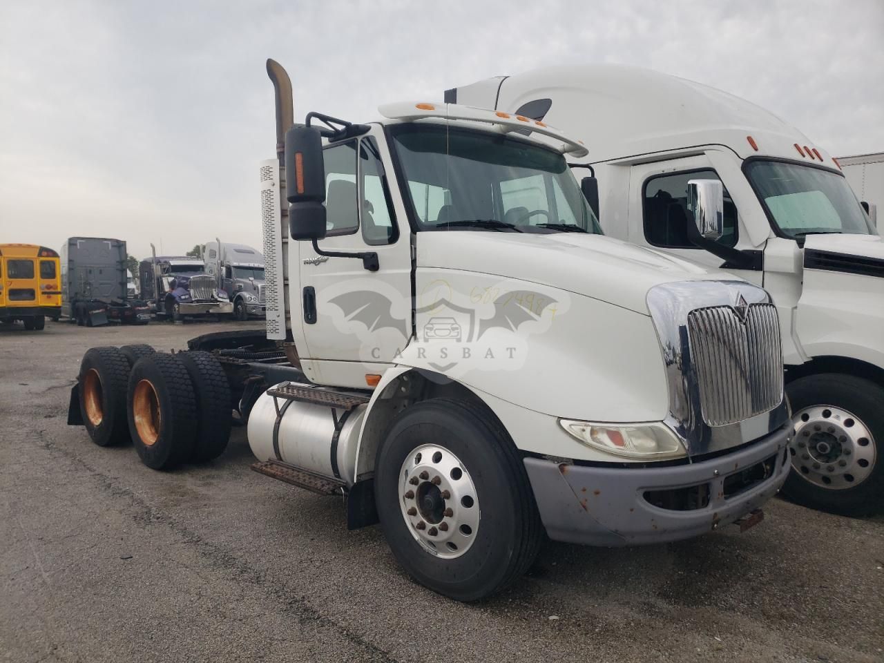 International TranStar / 8000 Series 8600 10.8L 6 2009