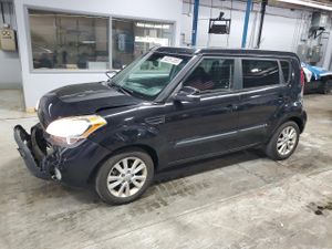 Kia Soul + 2.0L 4 2013