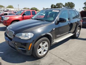 BMW X5 XDRIVE35D 3.0L 6 2012