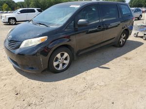 Toyota Sienna 3.5L 6 2011