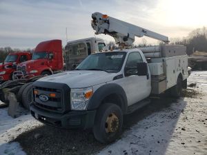 Ford F-450 6.8L 10 2015