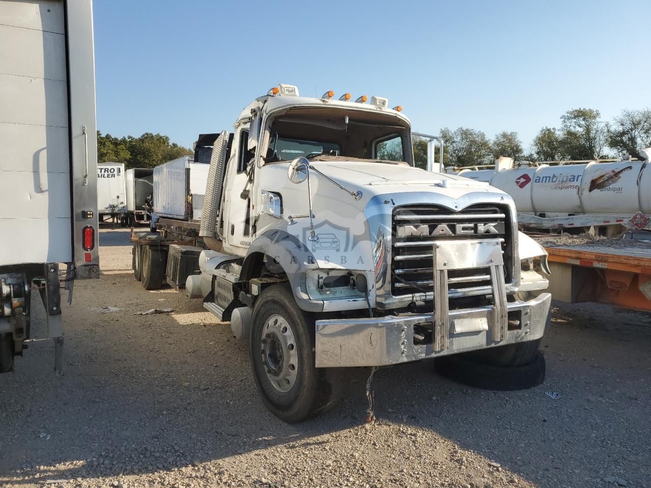 Mack 700 GU700 10.8L 6 2011