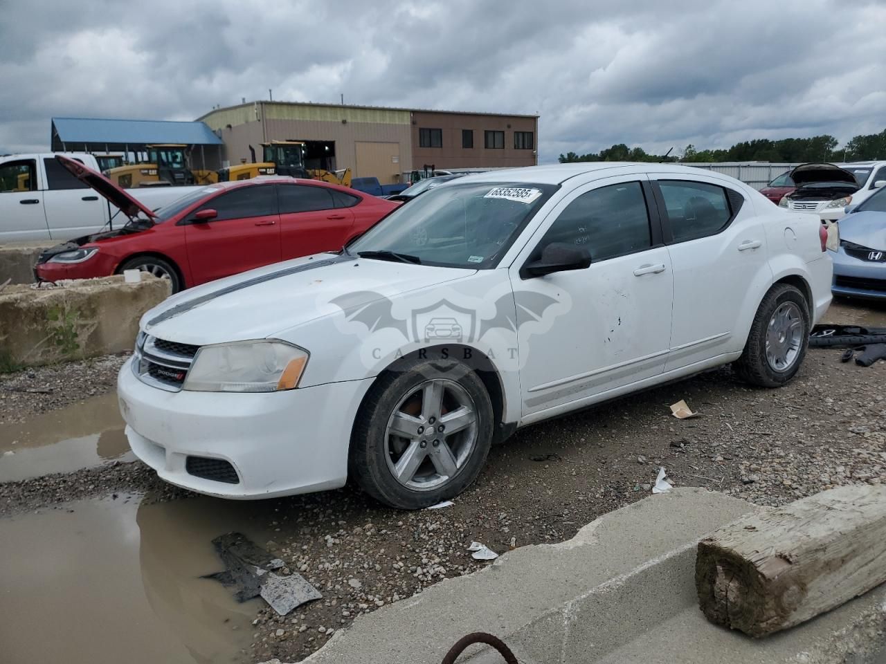 Dodge Avenger SE 2.4L 4 2013