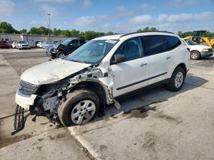 Chevrolet Traverse LS 3.6L 6 2013