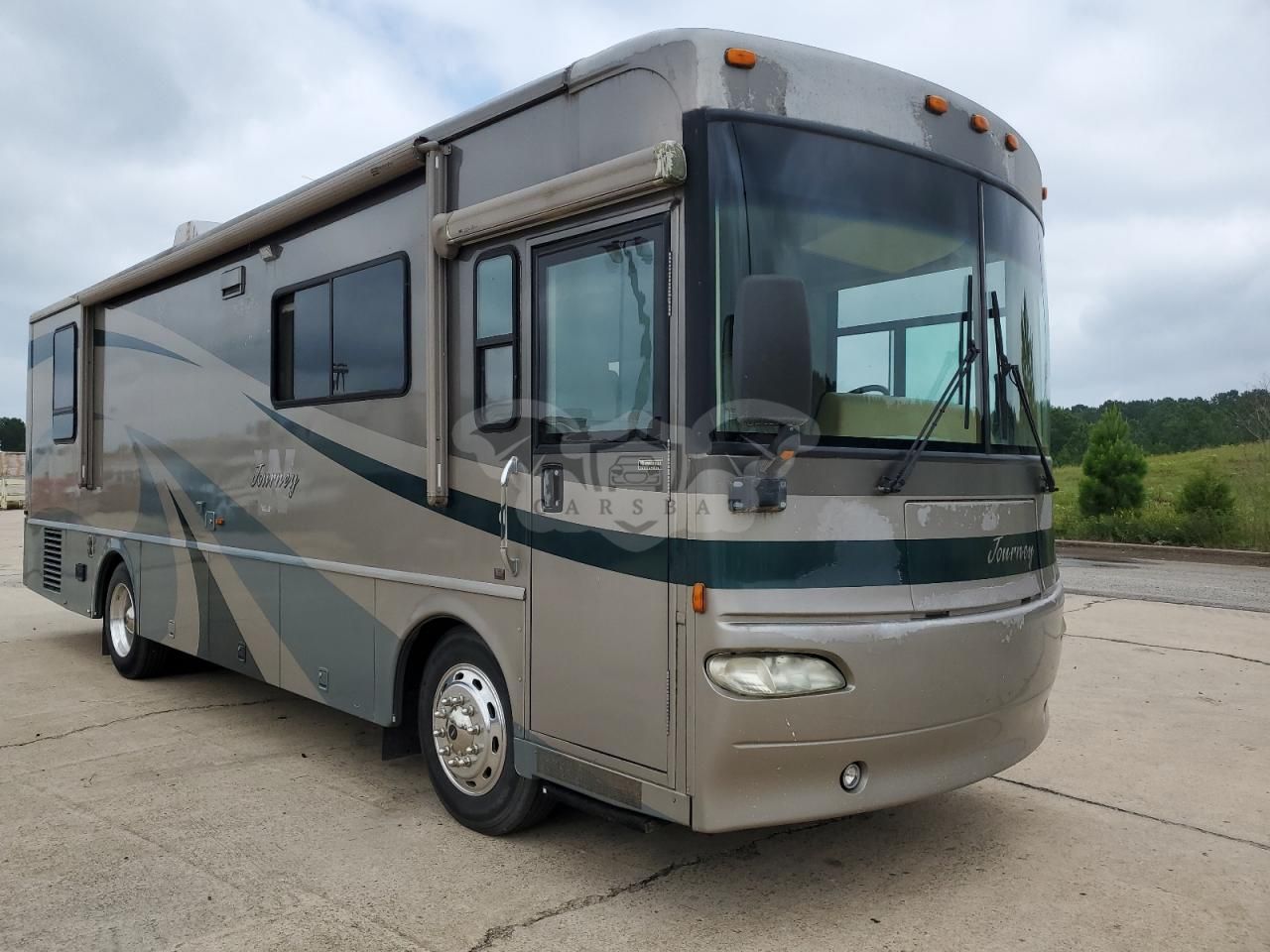 Freightliner X-line X LINE MOTOR HOME 5.9L 6 2004