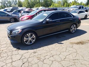 Mercedes-Benz C 300 4MATIC 2.0L 4 2015