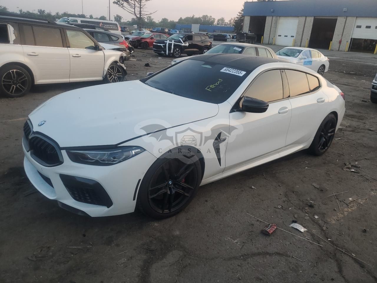 BMW M8 4.4L 8 2023