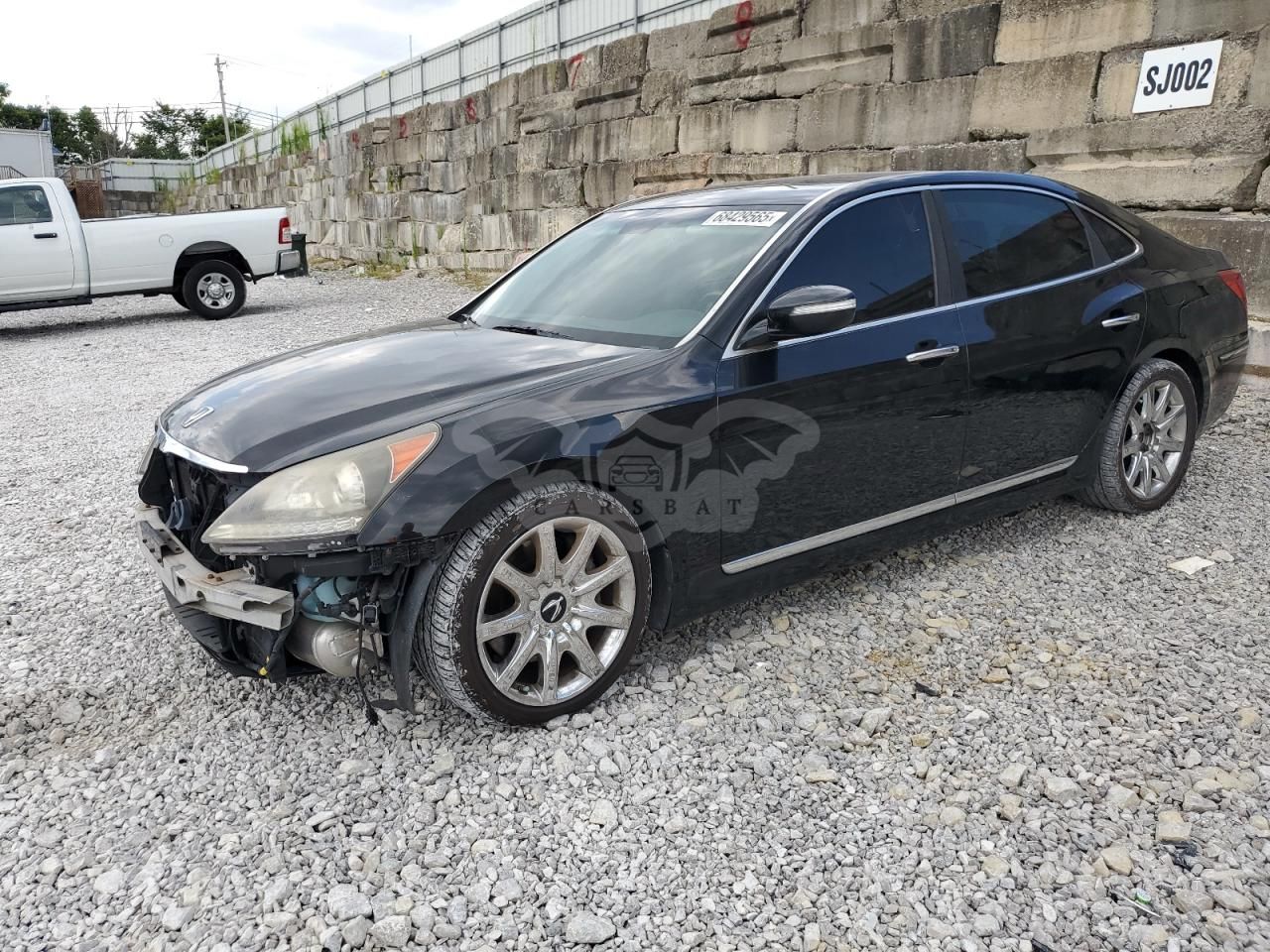 Hyundai Equus SIGNATURE 5.0L 8 2013