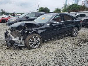 Mercedes-Benz C 300 4MATIC 2.0L 4 2015