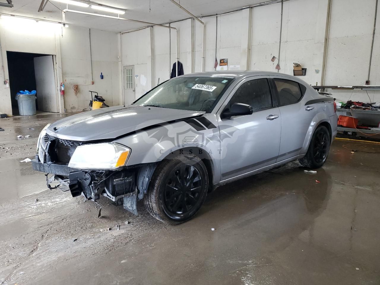 Dodge Avenger SE 2.4L 4 2013