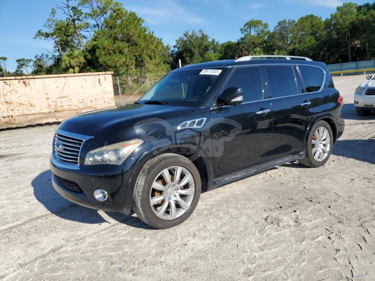 Infiniti QX56 5.6L 8 2012