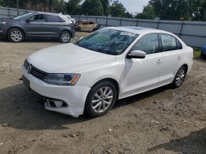 Volkswagen Jetta SE 2.5L 5 2013
