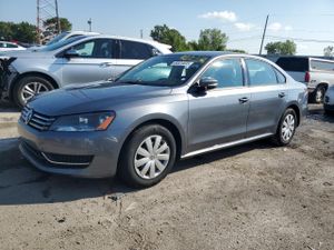 Volkswagen Passat S 2.5L 5 2014