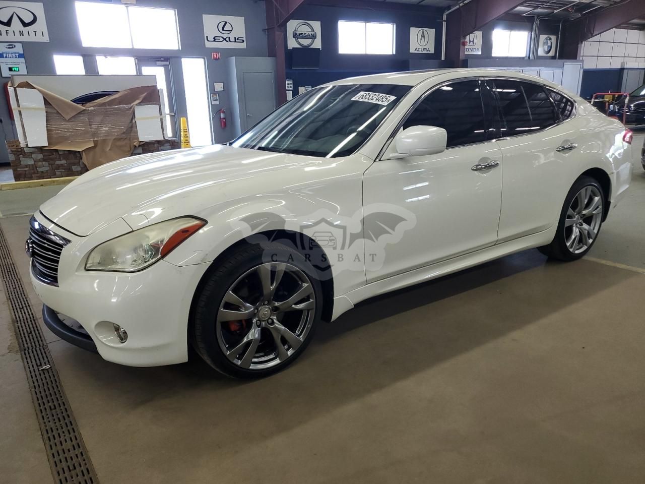 Infiniti M37 X 3.7L 6 2011