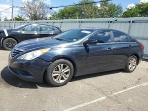 Hyundai Sonata GLS 2.4L 4 2013