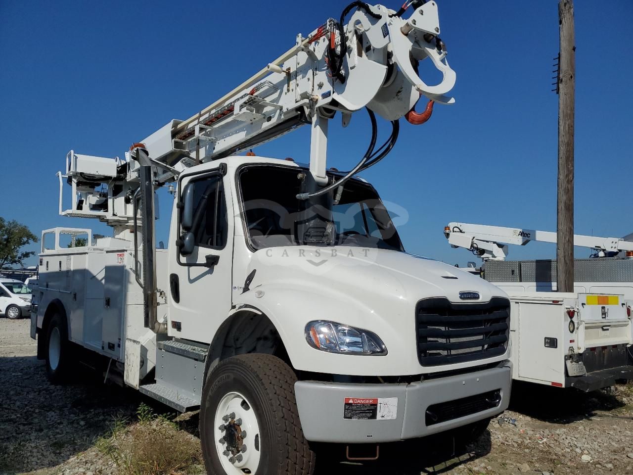 Freightliner Business Class M2 106 MEDIUM DUTY 6.7L 6 2025