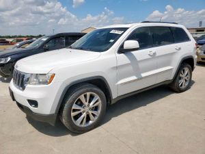 Jeep Grand Cherokee LAREDO 3.6L 6 2013