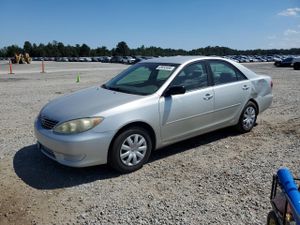 Toyota Camry LE 2.4L 4 2005