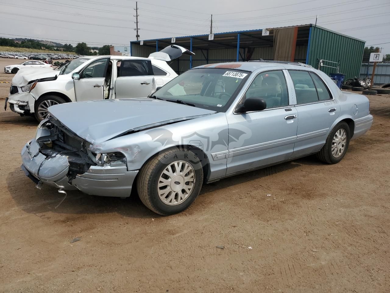 Ford Crown LX 4.6L 8 2005