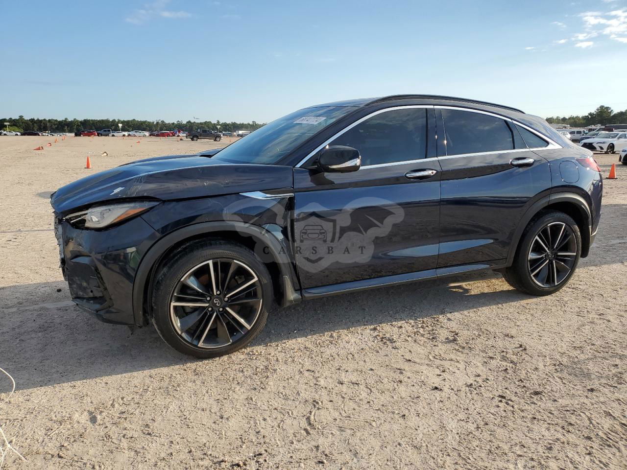 Infiniti QX50 ESSENTIAL 2.0L  4 2022
