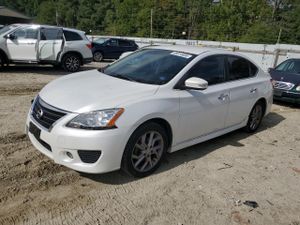 Nissan Sentra S 1.8L 4 2015